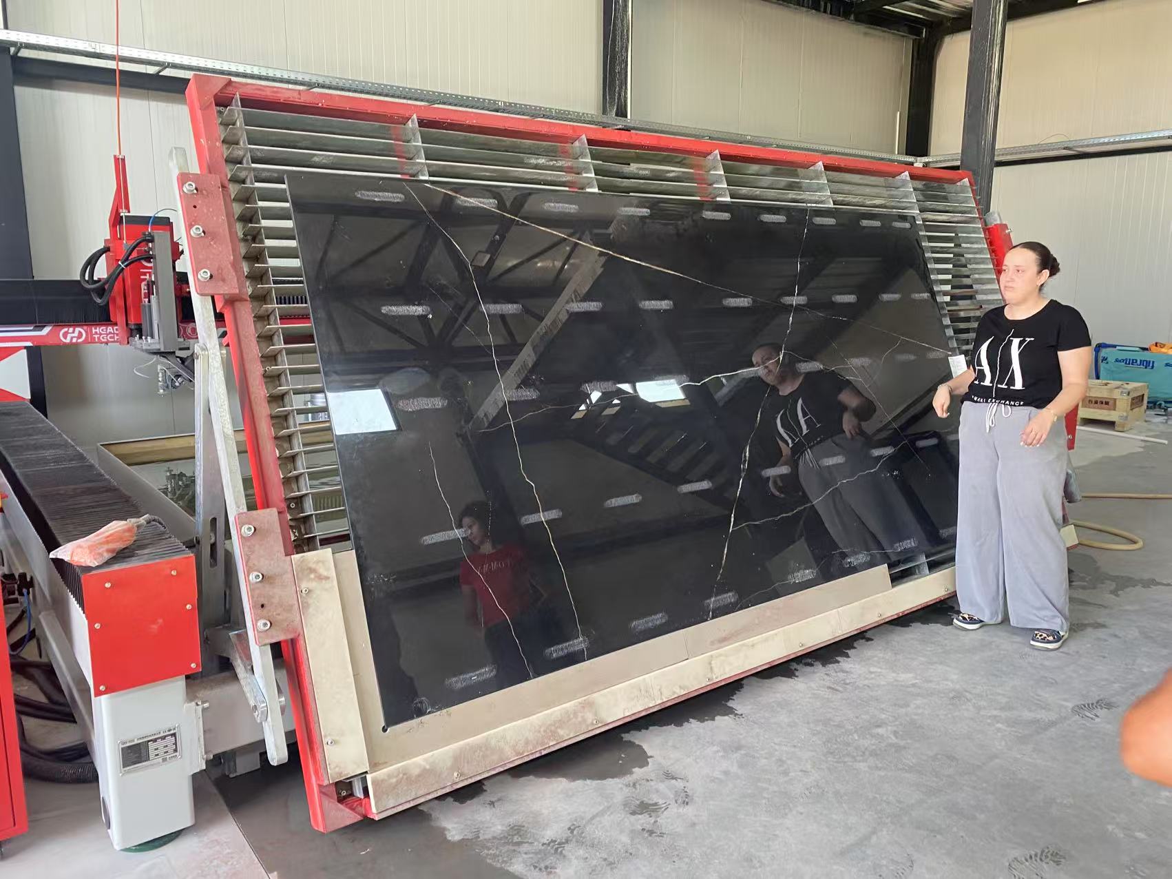 waterjet cutting machine Wasserstrahlschneidemaschine